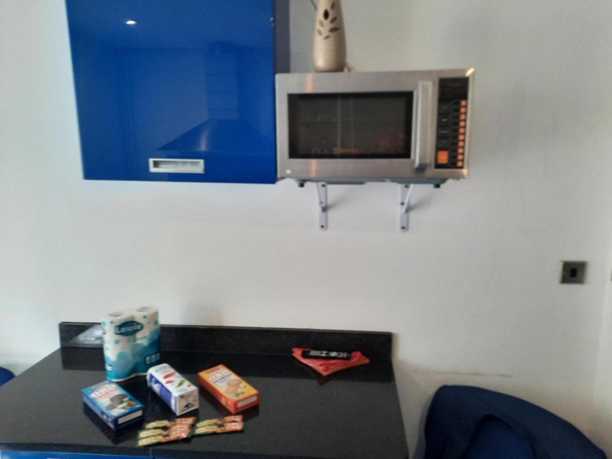 Apt 2 Non Party And Free Wifii Appartamento *